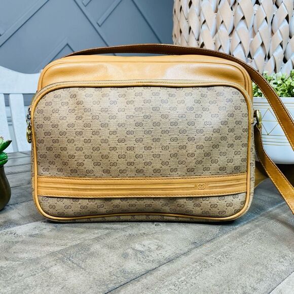 Gucci GG Vintage Gucci Brown PVC & Leather Crossbody Shoulder Bag Purse - Picture 3 of 13